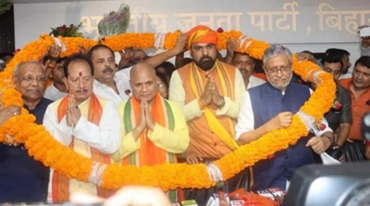 सदस्यता ग्रहण के बाद पहली बार भाजपा प्रदेश कार्यालय पहुंचे आरसीपी सिंह, कहा जदयू डूब चुका